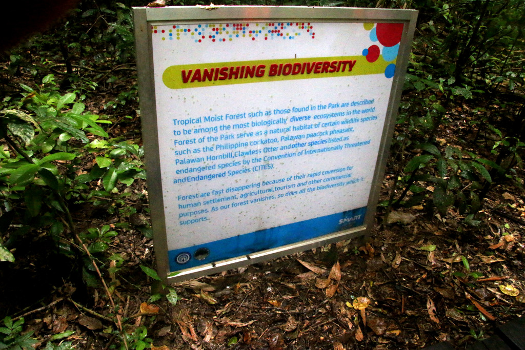 Vanishing Biodeversity Sign at the start of the Jungle Trail